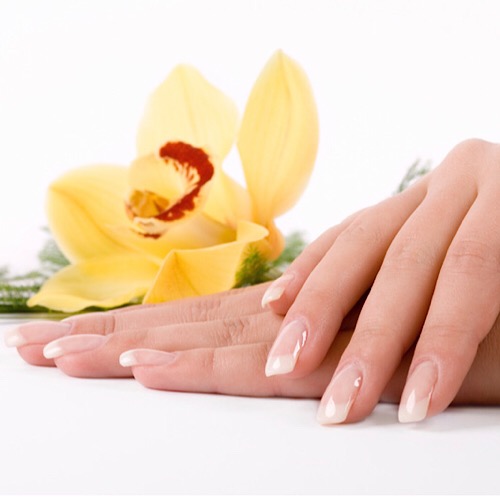 NAILS & SPA CENTERS - manicure